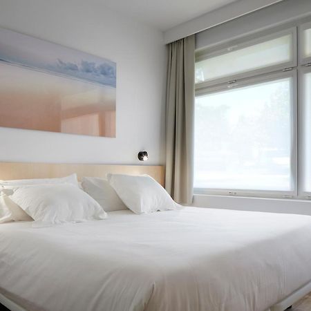Apartamentos Isaga Zarautz Bagian luar foto