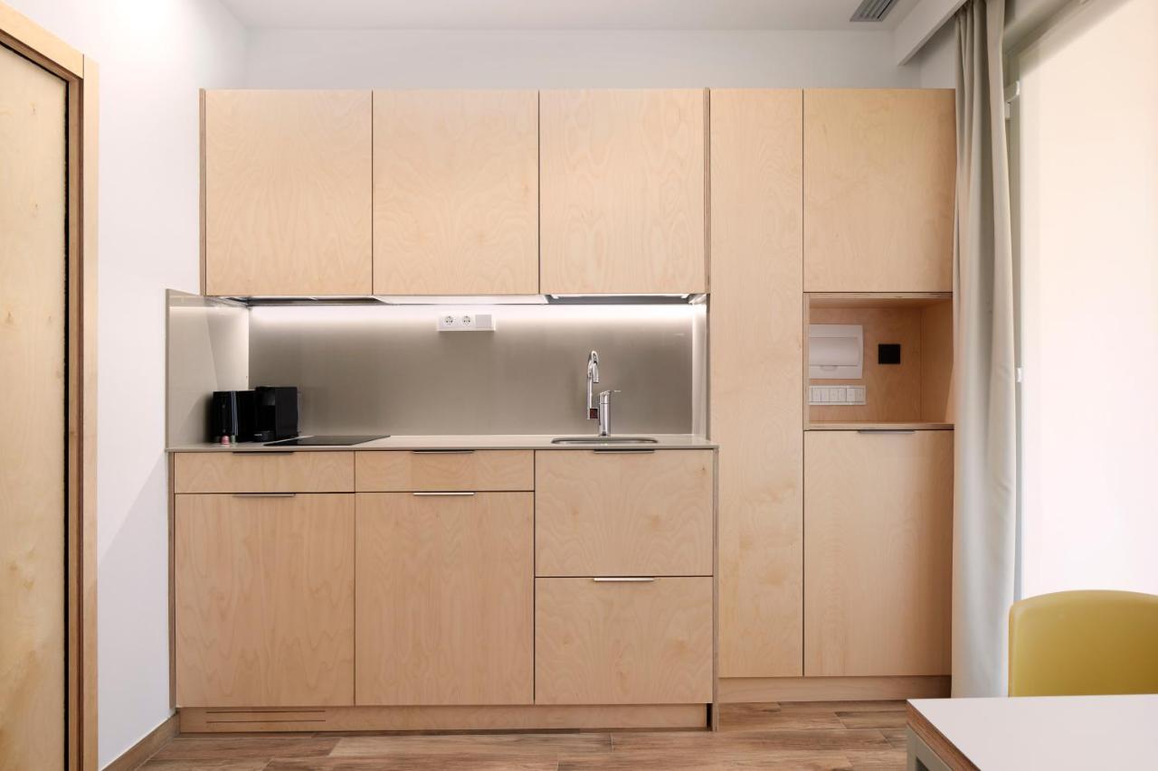 Apartamentos Isaga Zarautz Bagian luar foto